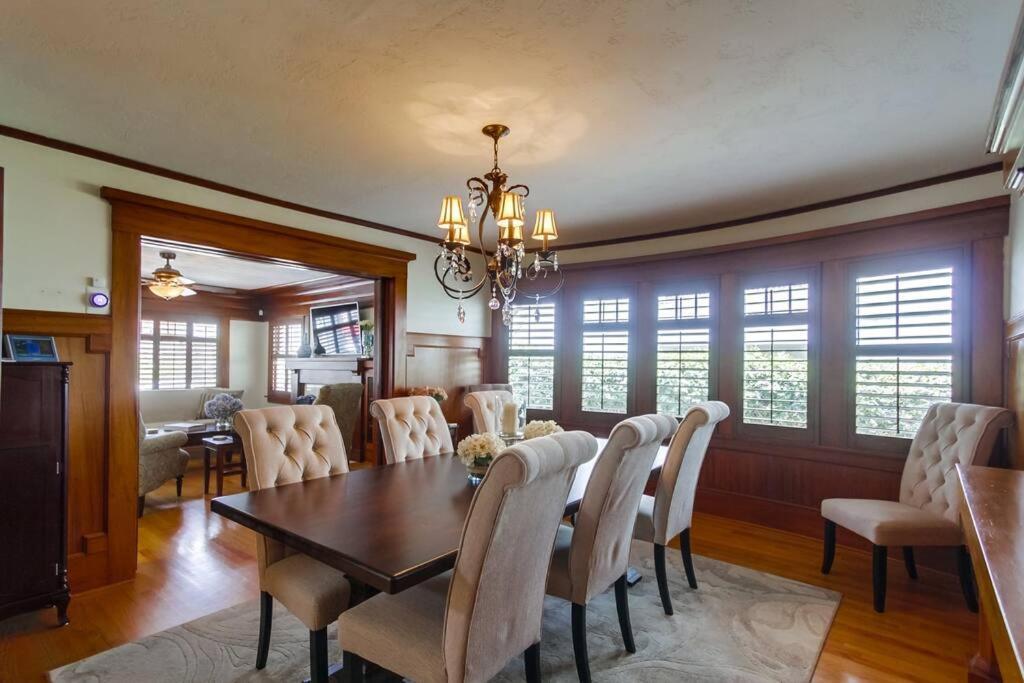 Cozy Craftsman Bungalow, Hillcrest/Mission Hills Сан Диего Екстериор снимка